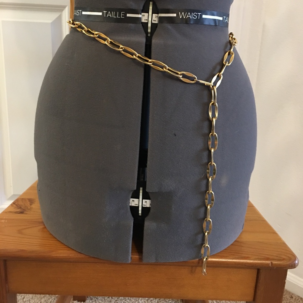 Gold Tone Chanel Like Chain Belt